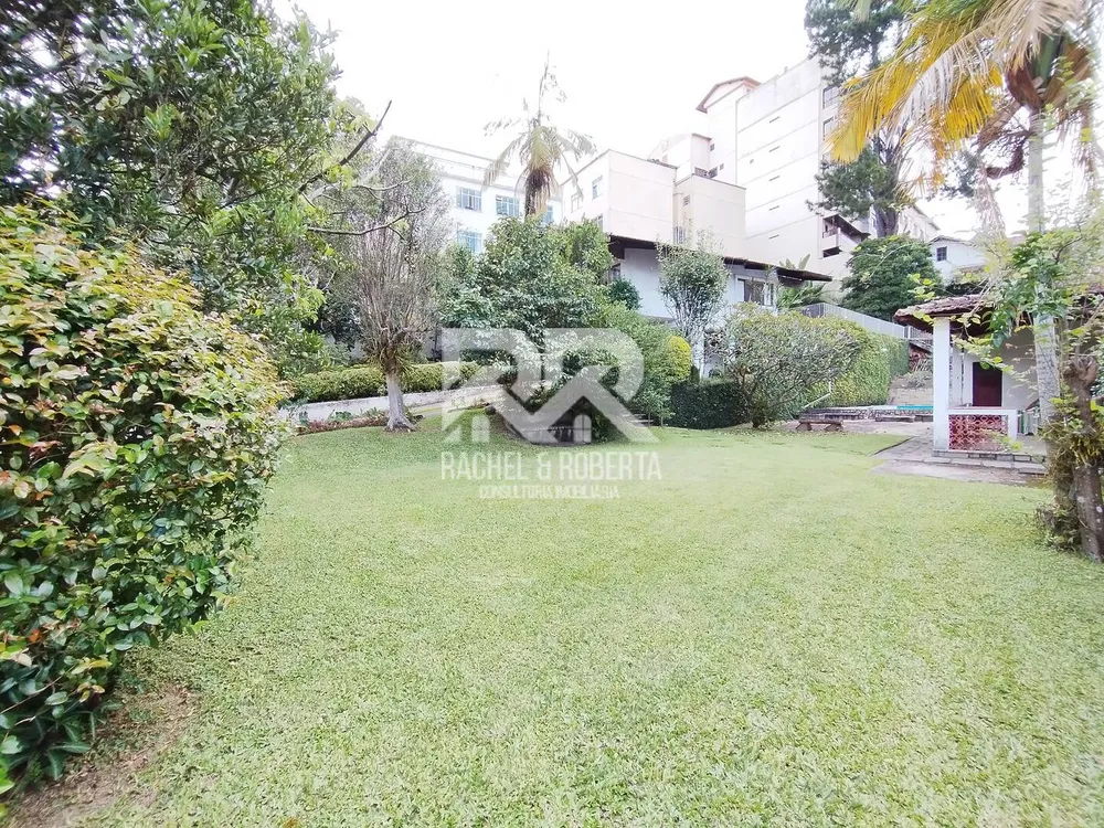 Casa, 3 quartos, 275 m² - Foto 32