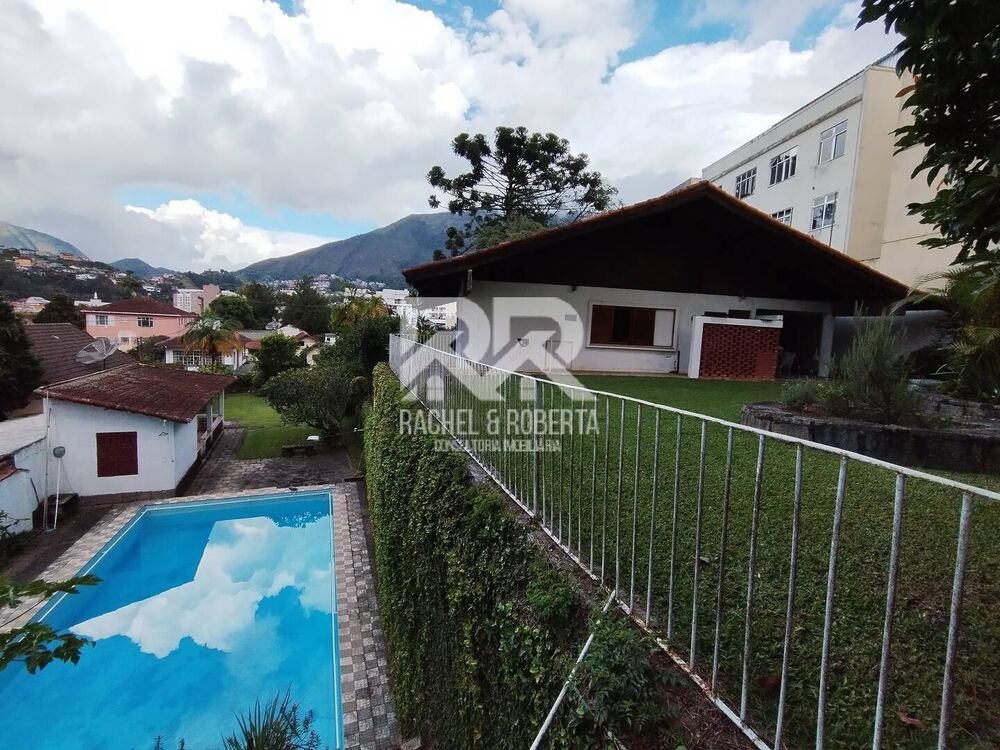 Casa, 3 quartos, 275 m² - Foto 13