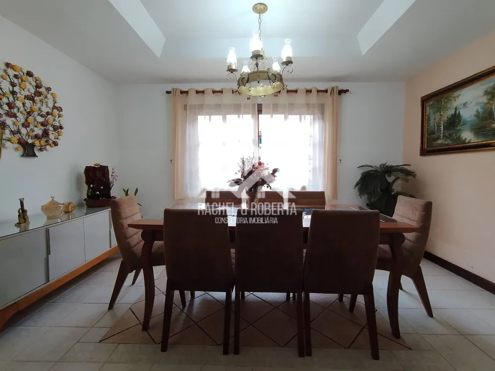 Casa, 3 quartos, 216 m² - Foto 14