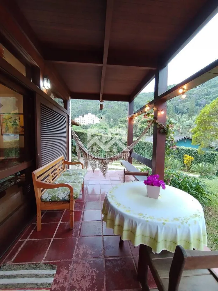 Casa, 4 quartos, 249 m² - Foto 13