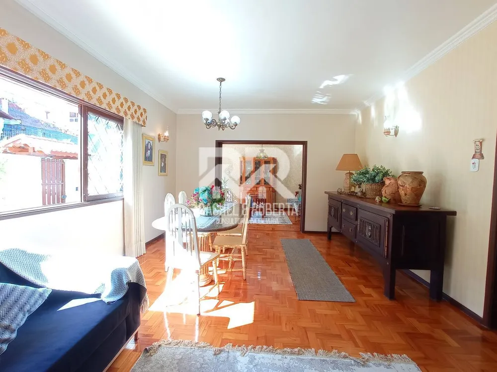 Casa, 7 quartos, 226 m² - Foto 8