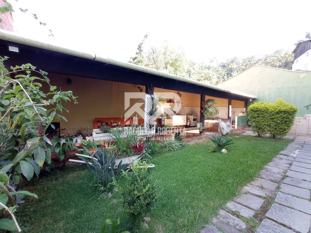 Casa, 7 quartos, 226 m² - Foto 3