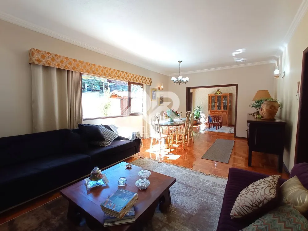 Casa, 7 quartos, 226 m² - Foto 6
