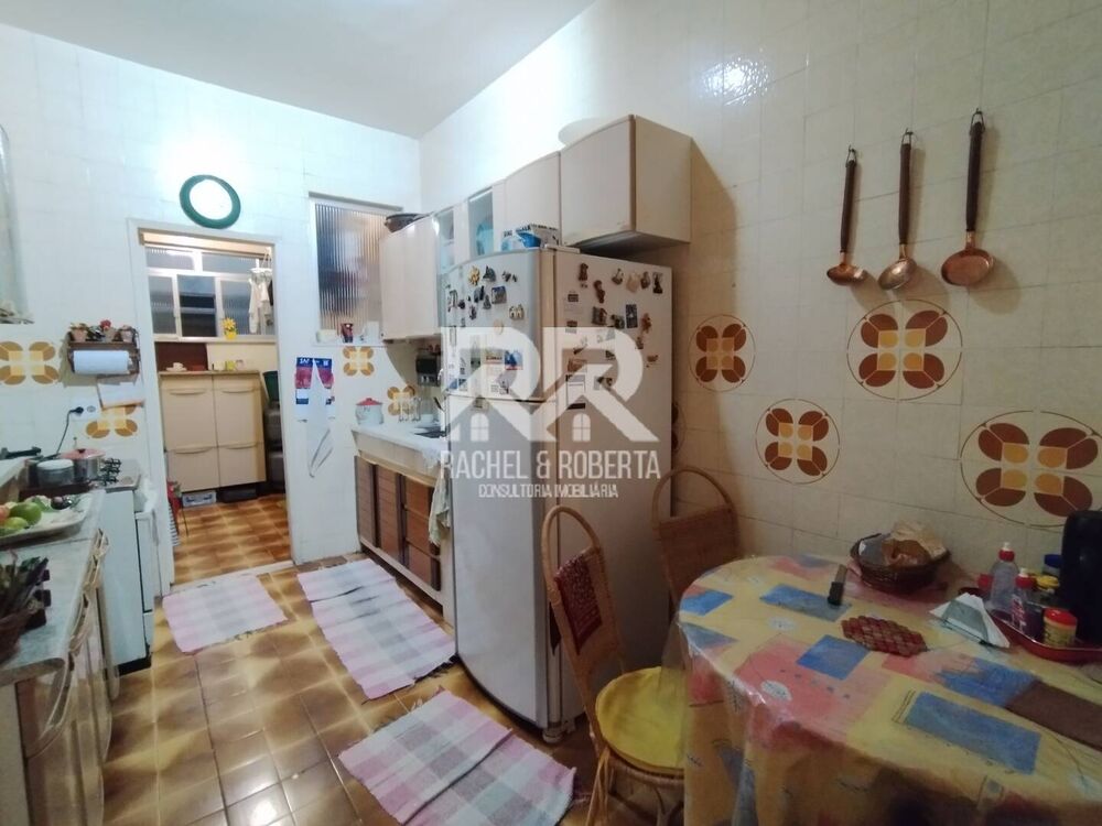 Apartamento à venda com 3 quartos, 93m² - Foto 4