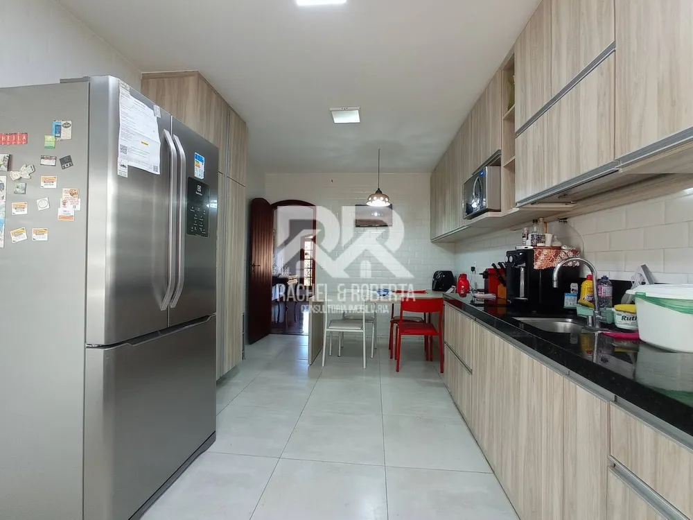 Casa, 4 quartos, 215 m² - Foto 24