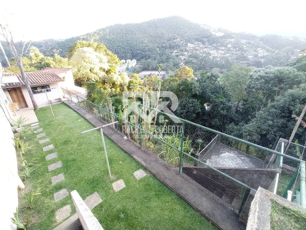 Casa, 4 quartos, 215 m² - Foto 11