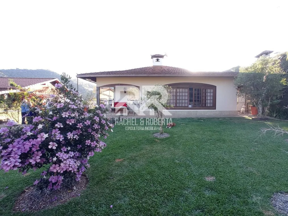 Casa, 4 quartos, 215 m² - Foto 46