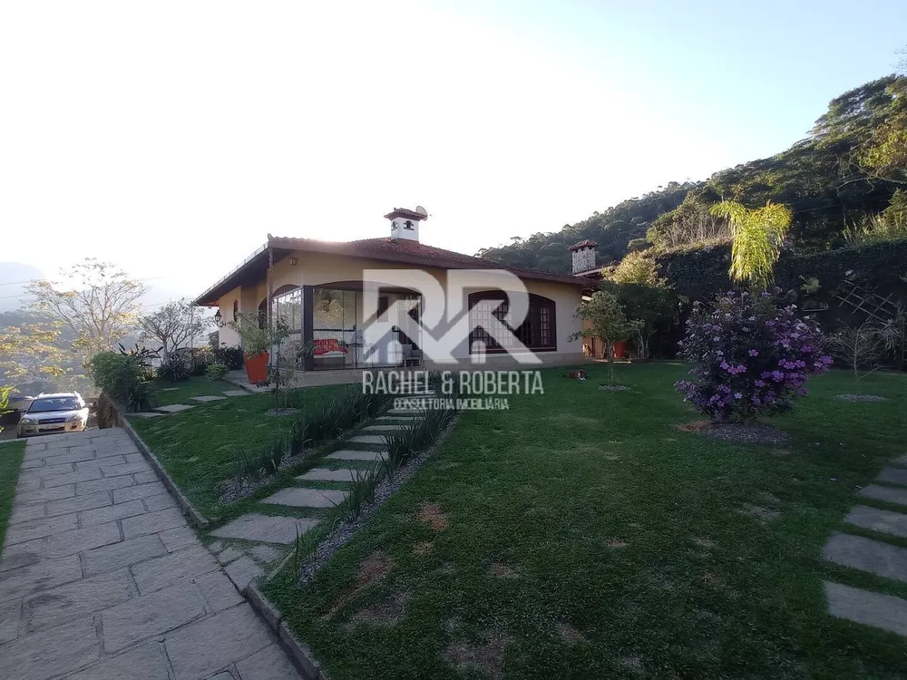 Casa, 4 quartos, 215 m² - Foto 57