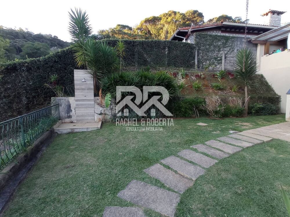 Casa à venda com 4 quartos, 215m² - Foto 7