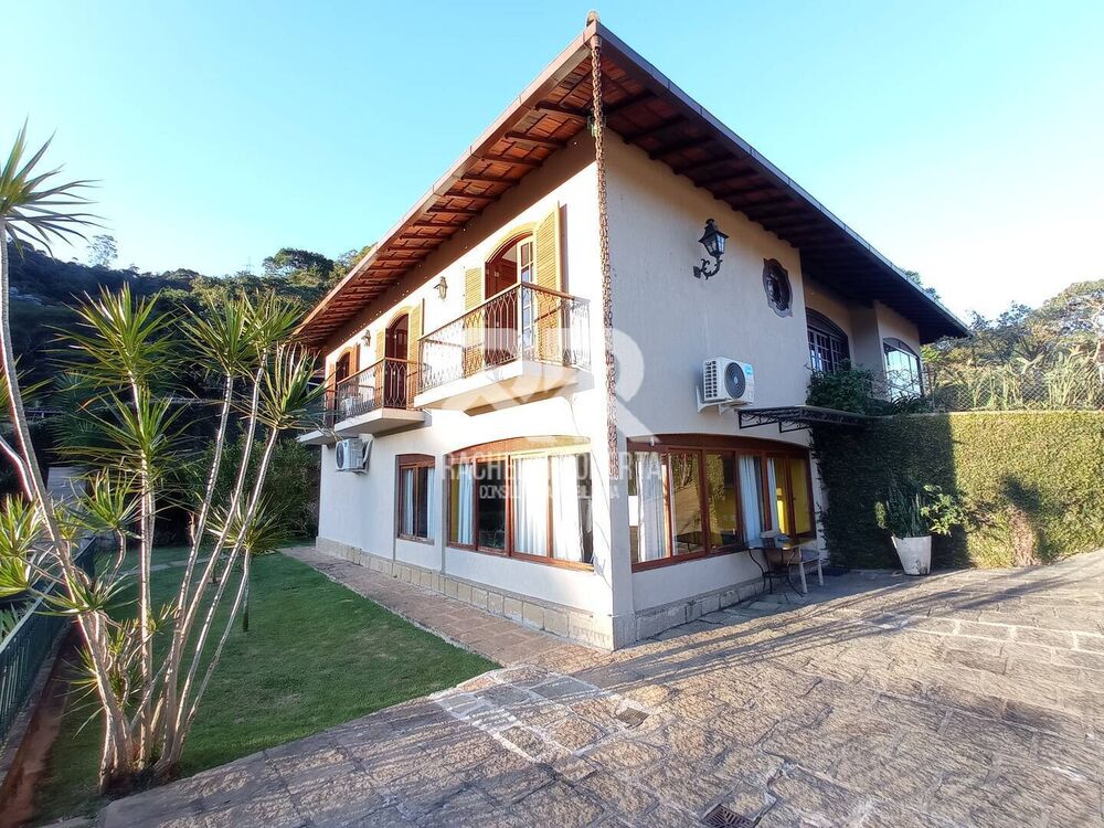 Casa à venda com 4 quartos, 215m² - Foto 5