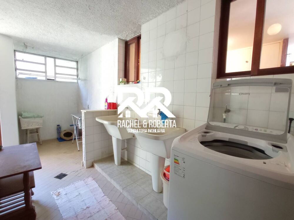 Casa à venda com 4 quartos, 320m² - Foto 5