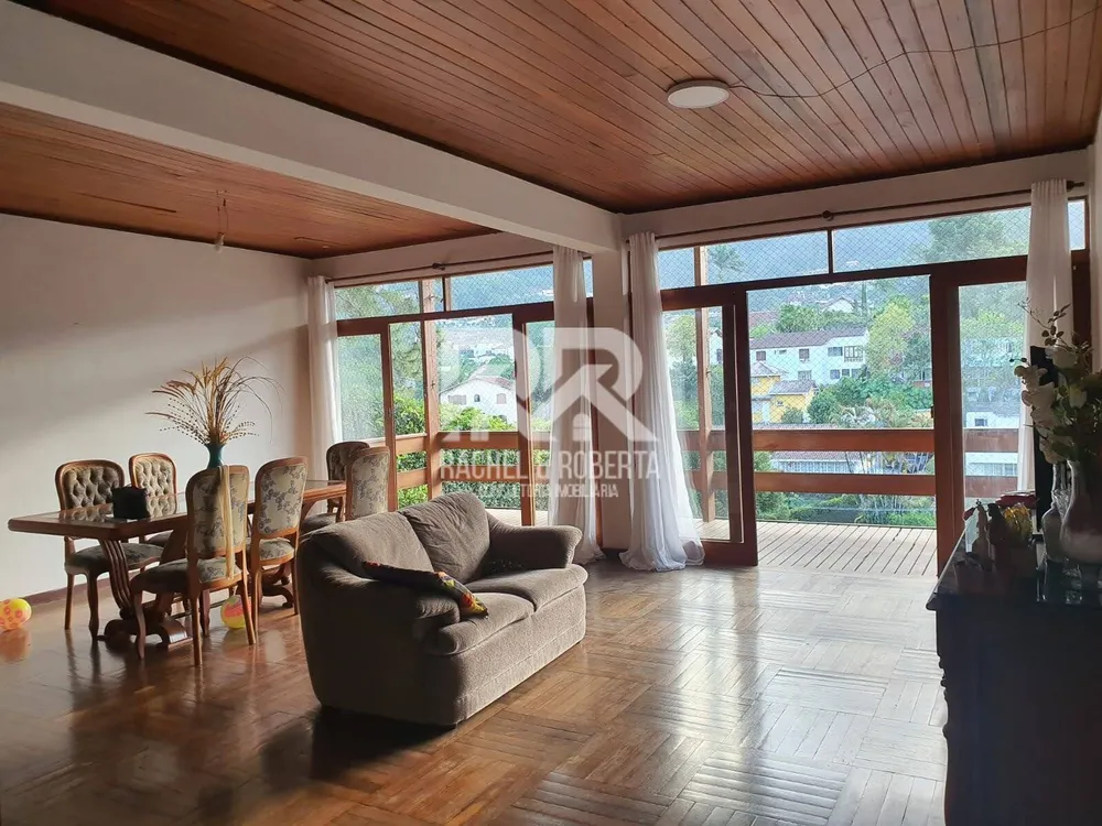 Casa, 5 quartos, 310 m² - Foto 2