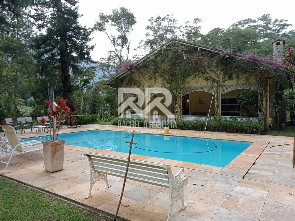 Casa, 3 quartos, 256 m² - Foto 2