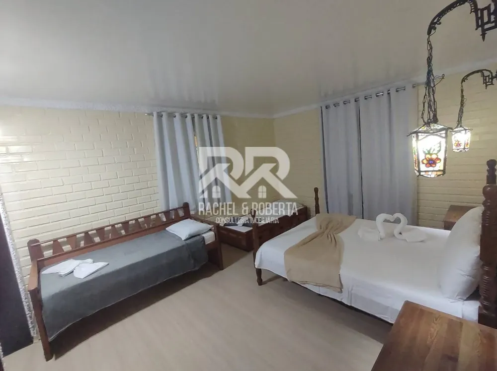 Casa, 6 quartos, 250 m² - Foto 33