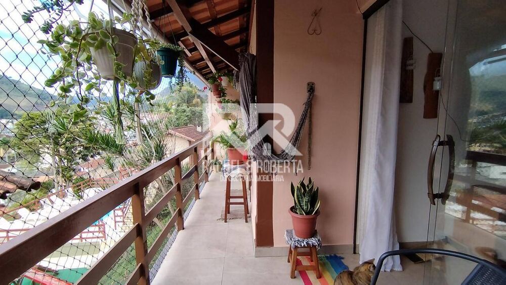 Casa de Condomínio à venda com 3 quartos, 80m² - Foto 2
