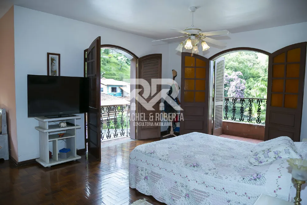 Casa, 4 quartos, 368 m² - Foto 40