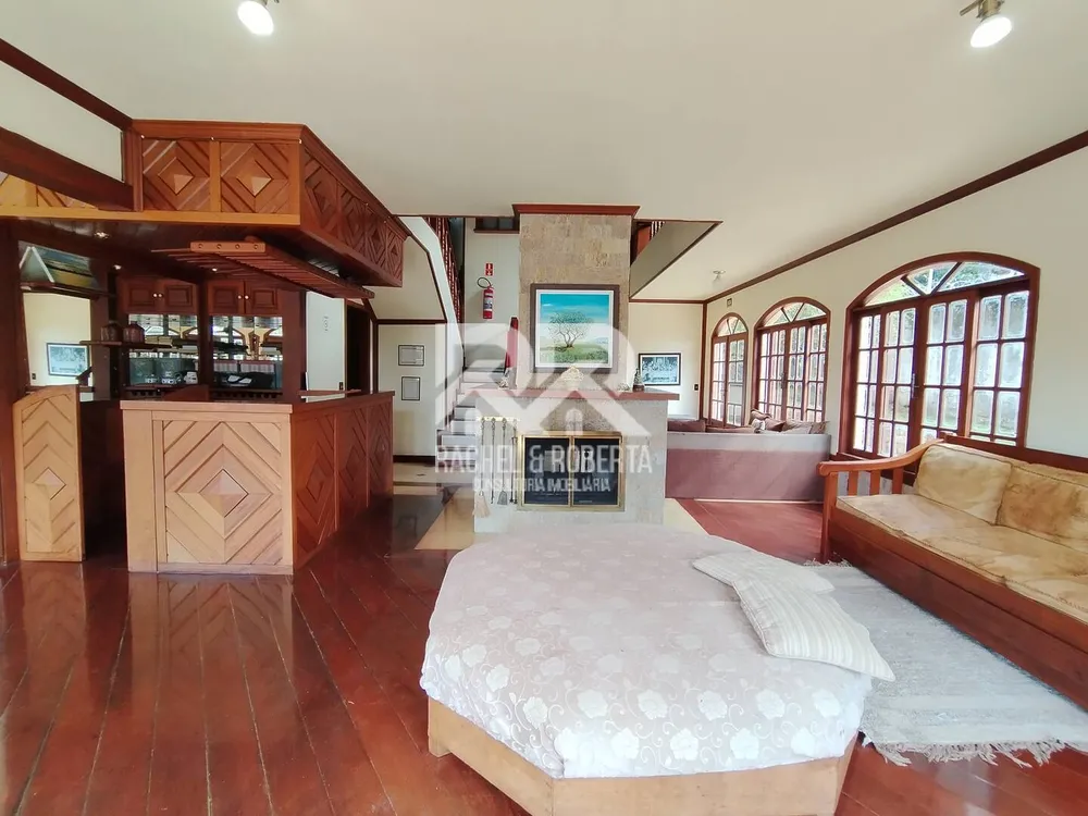Casa, 8 quartos, 1350 m² - Foto 22