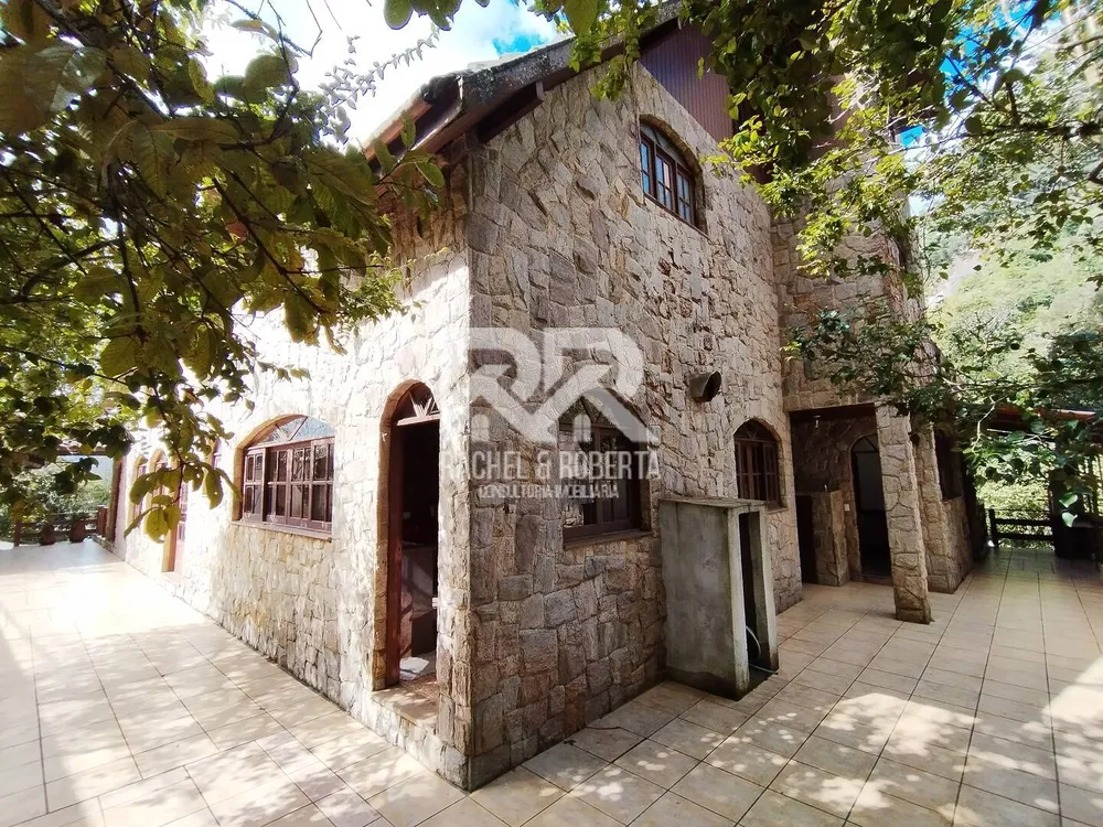 Casa, 8 quartos, 1350 m² - Foto 14