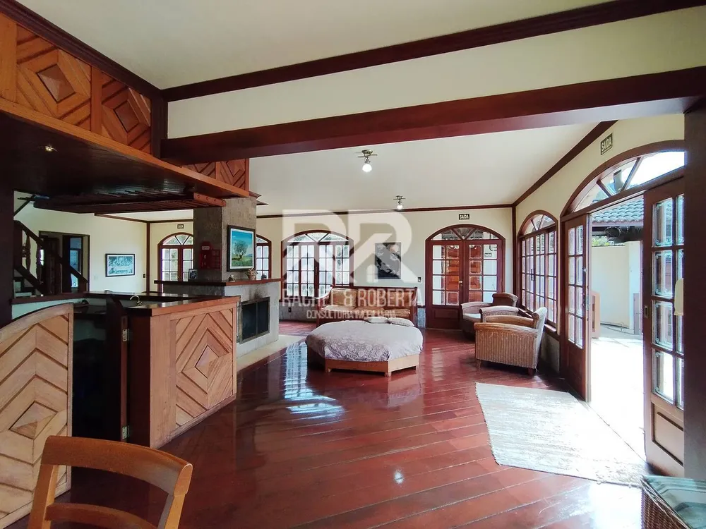 Casa, 8 quartos, 1350 m² - Foto 19