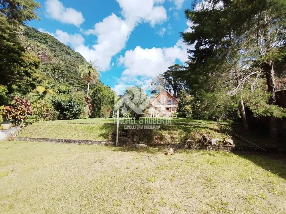 Casa, 8 quartos, 1350 m² - Foto 11