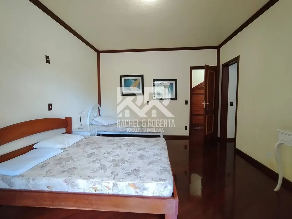 Casa, 8 quartos, 1350 m² - Foto 31