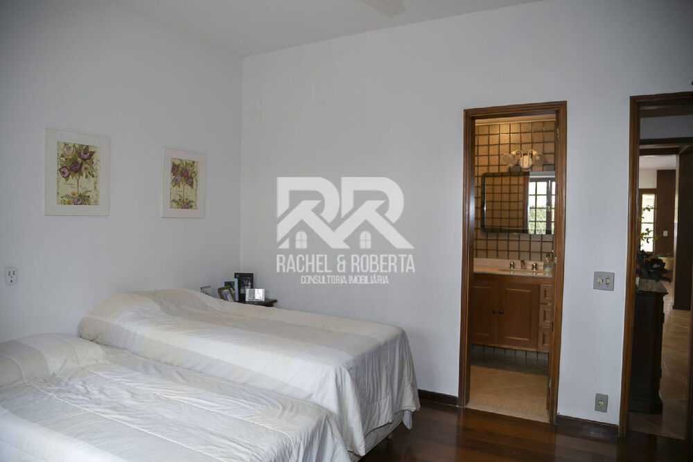 Casa de Condomínio à venda com 4 quartos, 260m² - Foto 6