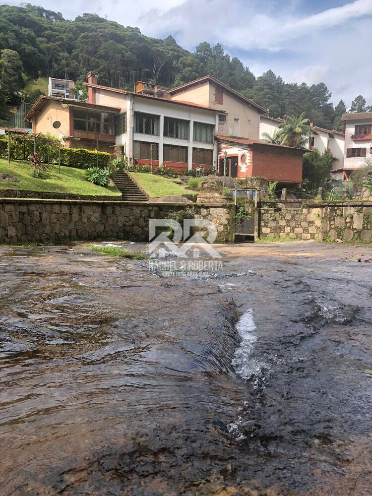 Casa, 8 quartos, 457 m² - Foto 1