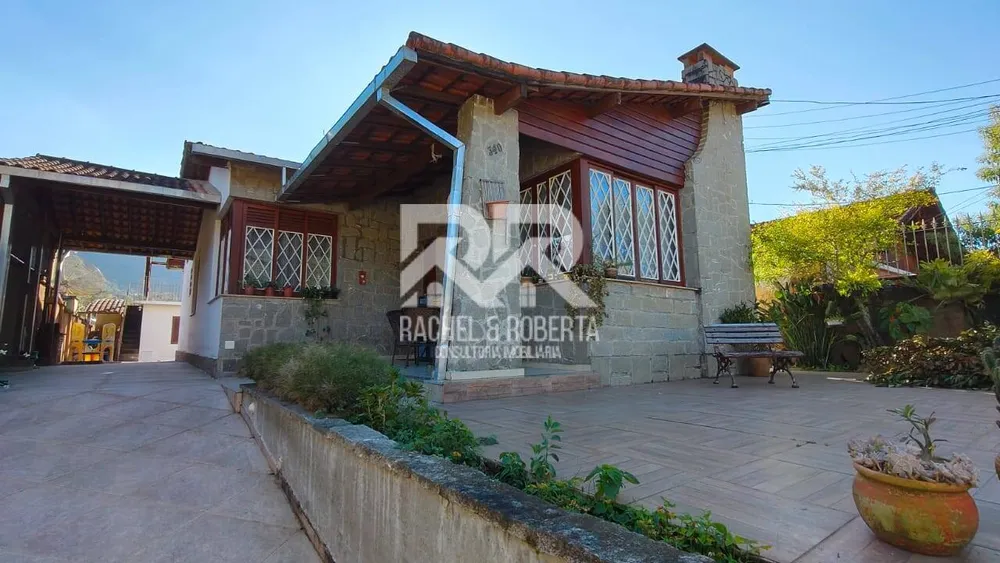 Casa, 3 quartos, 480 m² - Foto 1