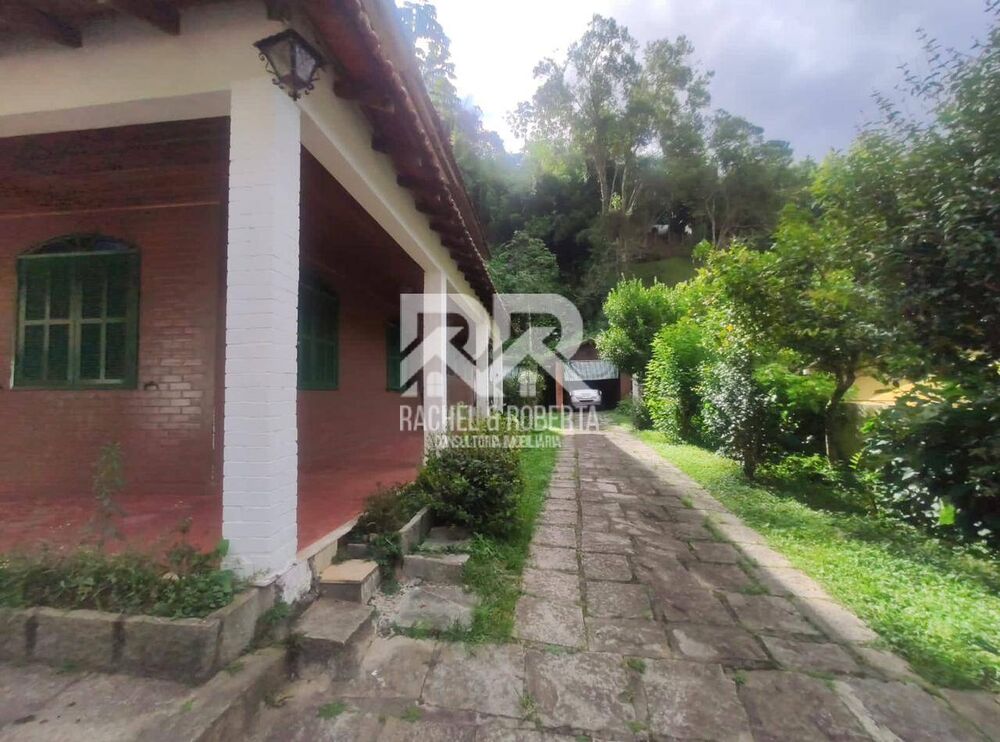 Casa, 5 quartos, 182 m² - Foto 1