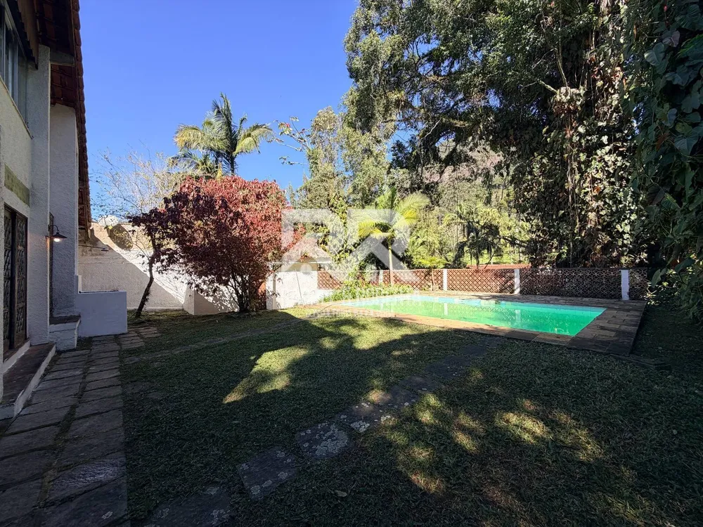 Casa, 4 quartos, 270 m² - Foto 10