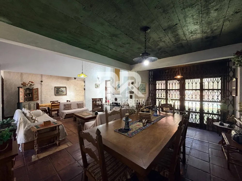 Casa, 4 quartos, 270 m² - Foto 29