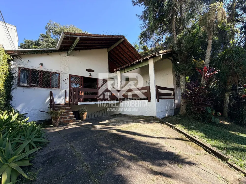 Casa, 4 quartos, 270 m² - Foto 2