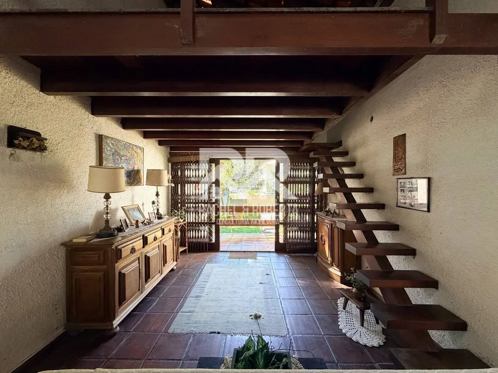 Casa, 4 quartos, 270 m² - Foto 16