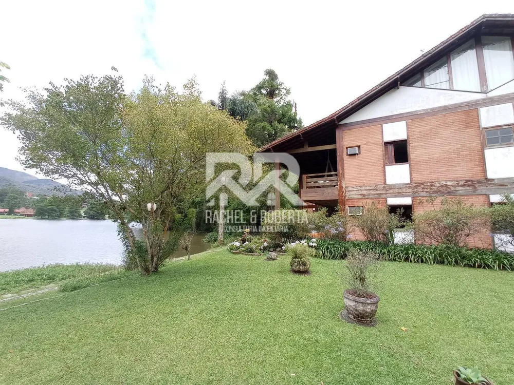 Casa, 4 quartos, 330 m² - Foto 1