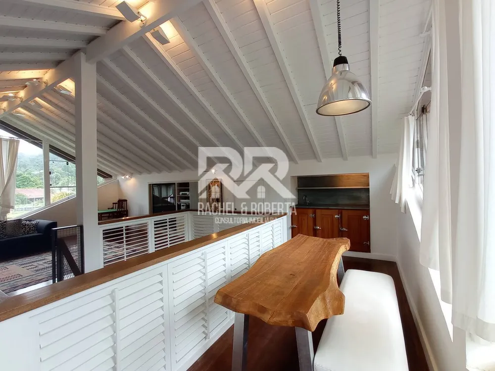 Casa, 4 quartos, 330 m² - Foto 9
