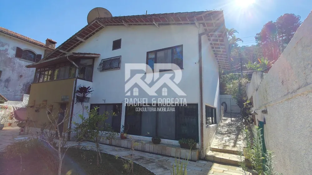 Casa, 4 quartos, 365 m² - Foto 1
