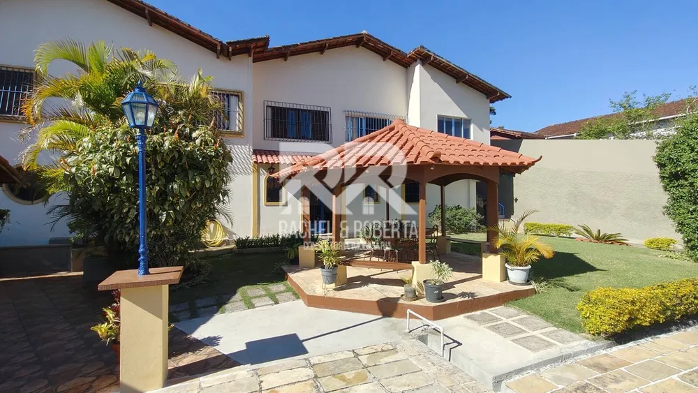 Casa, 6 quartos, 213 m² - Foto 3