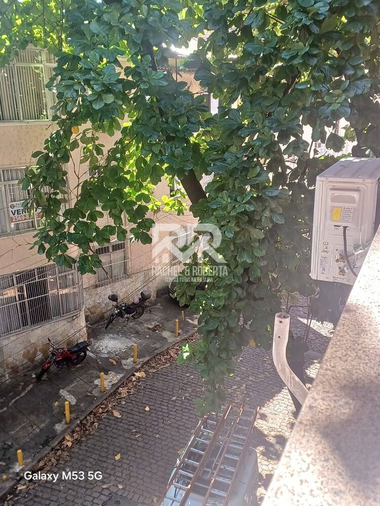 Apartamento à venda com 3 quartos, 120m² - Foto 3