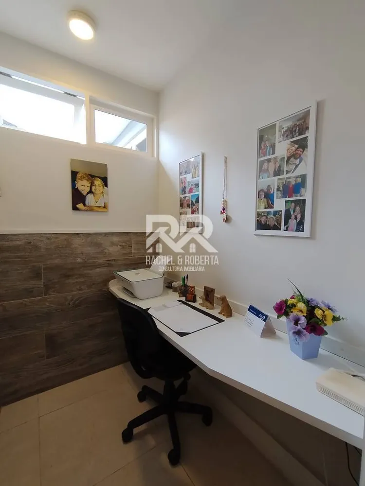 Casa, 4 quartos, 280 m² - Foto 1
