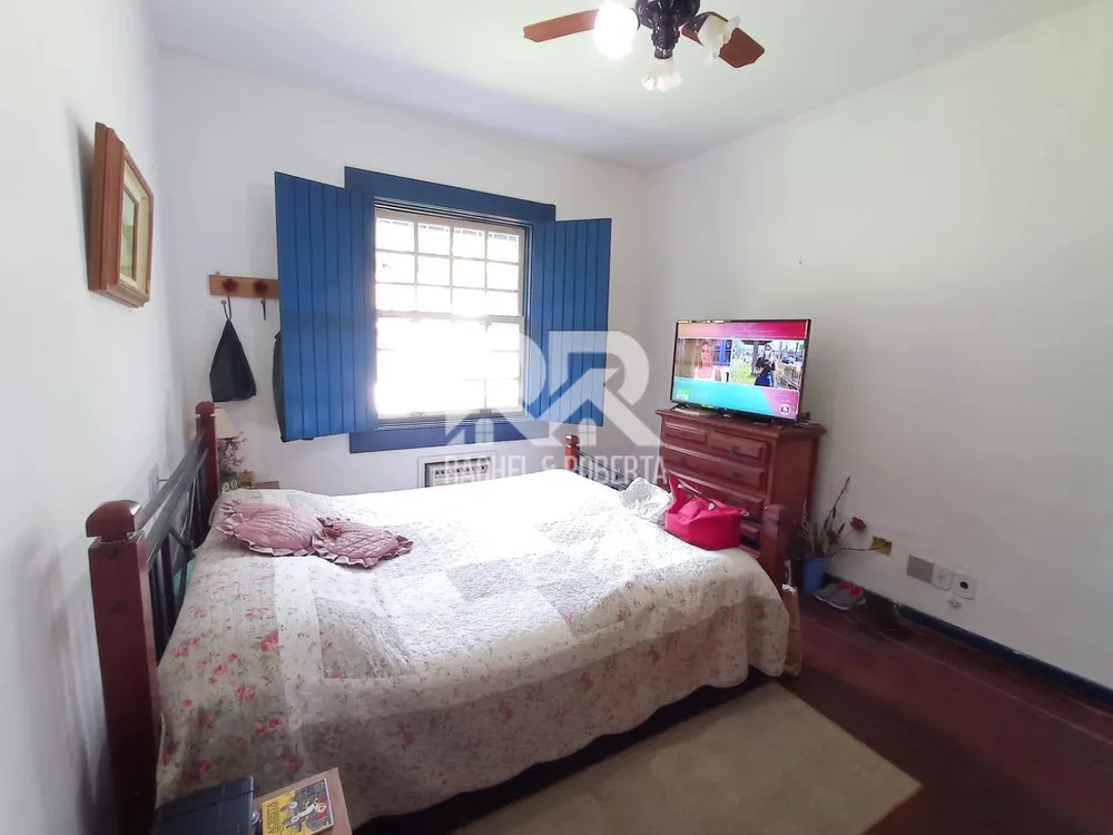 Casa, 5 quartos, 240 m² - Foto 35