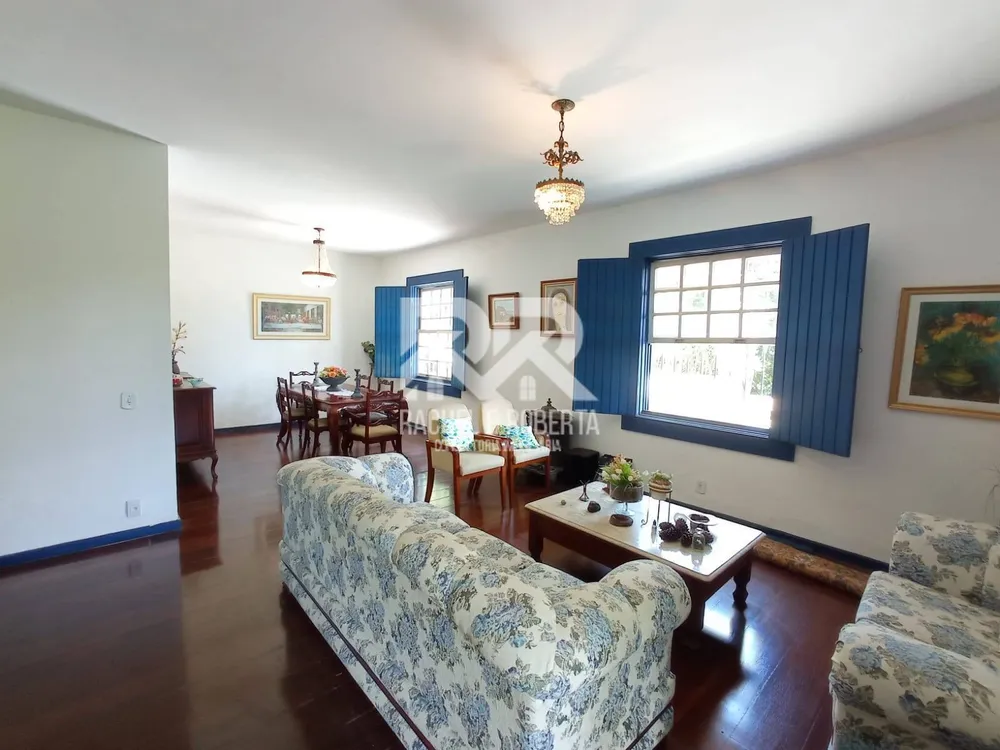 Casa, 5 quartos, 240 m² - Foto 4