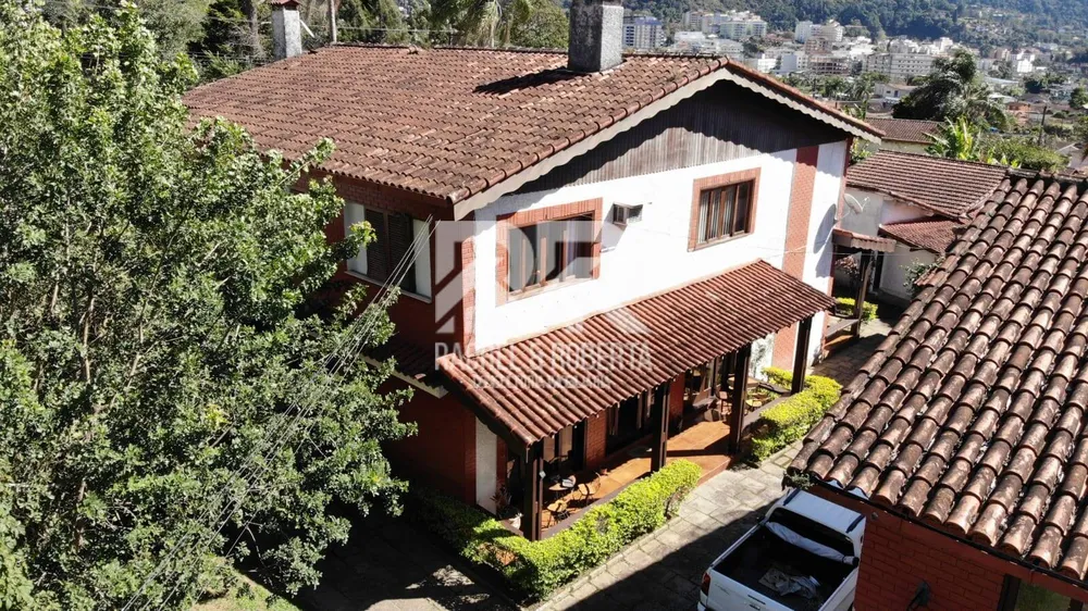Casa, 10 quartos, 576 m² - Foto 2
