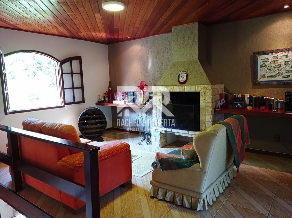 Casa, 5 quartos, 200 m² - Foto 1