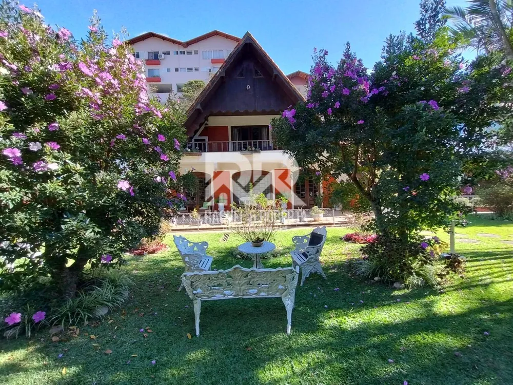 Casa, 6 quartos, 250 m² - Foto 17