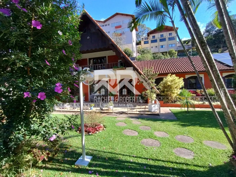 Casa, 6 quartos, 250 m² - Foto 14