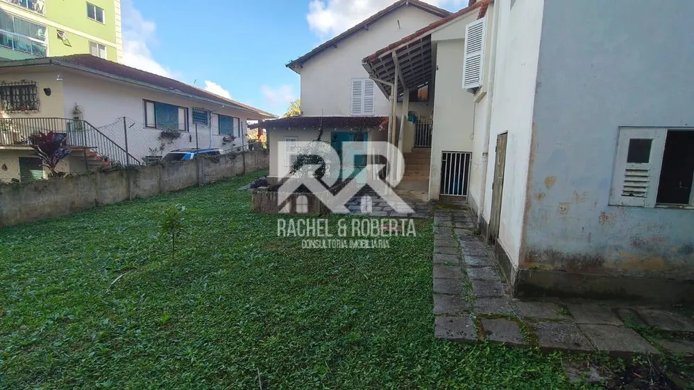 Casa, 6 quartos, 97 m² - Foto 1