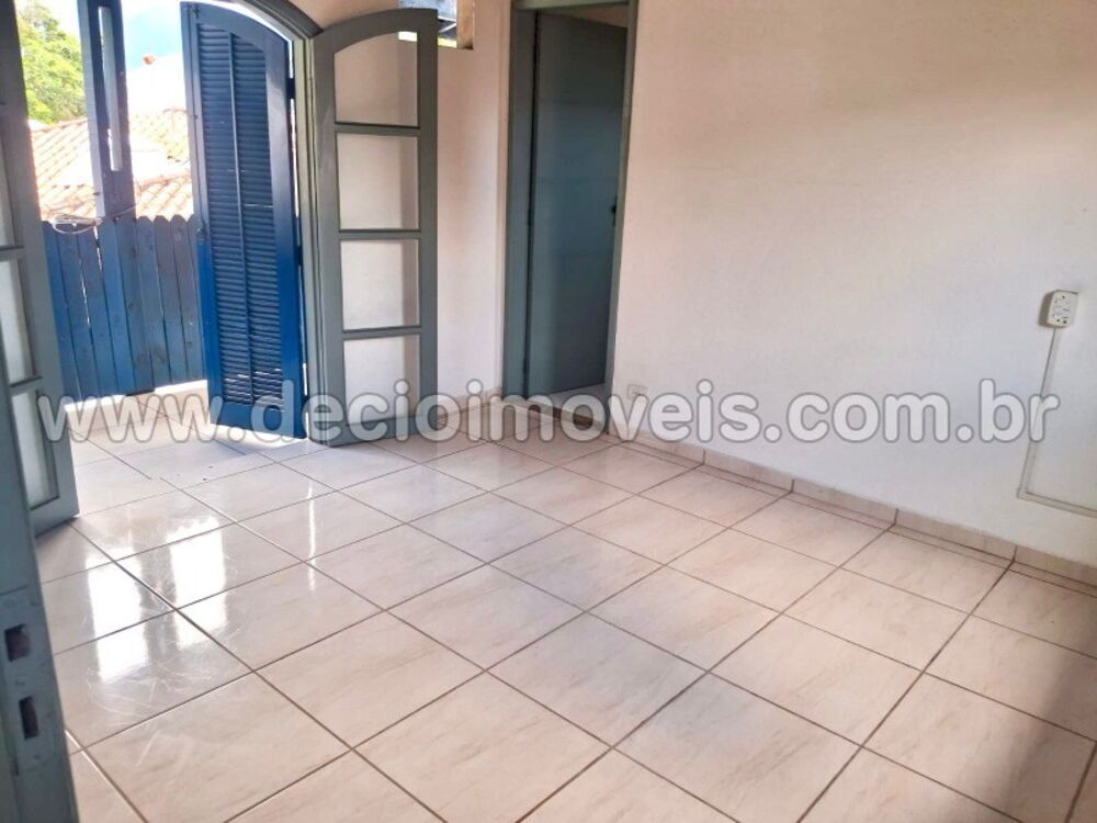 Sobrado, 4 quartos, 234 m² - Foto 1