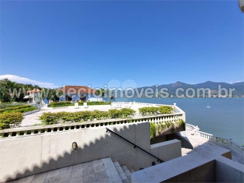 Apartamento à venda com 4 quartos, 164m² - Foto 2