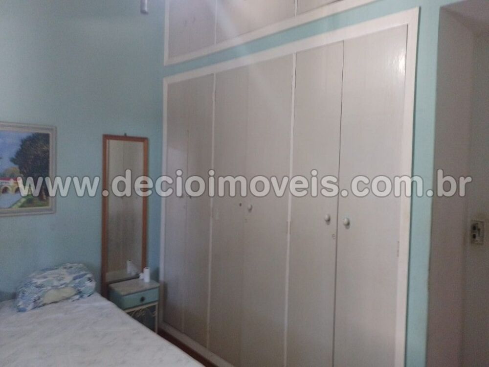 Casa, 5 quartos, 309 m² - Foto 1