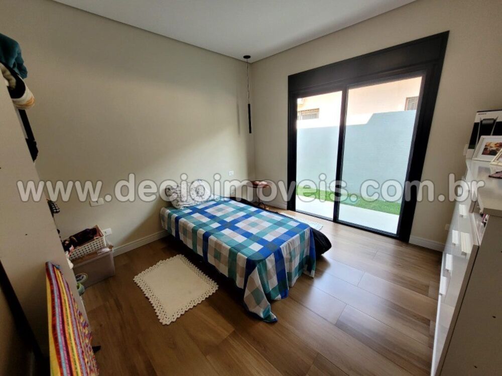 Casa, 3 quartos, 168 m² - Foto 4
